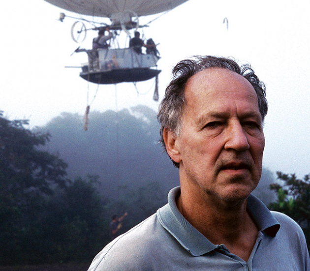 Werner Herzog bei Dreharbeiten zu "The White Diamond" (2004)