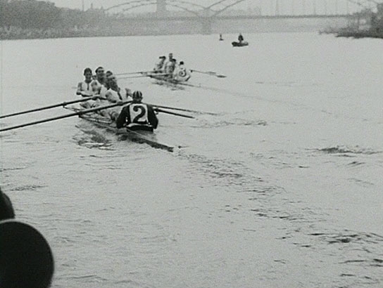 Screenshot aus "Ruderregatta (Kaiserregatta)" (1914); Quelle: DFF