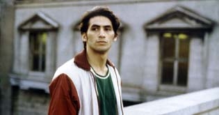 Tamer Yigit in "Dealer" (1999)