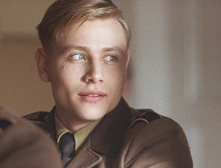 Max Riemelt, Quelle: Constantin, DIF, © Constantin Film, Olga Film