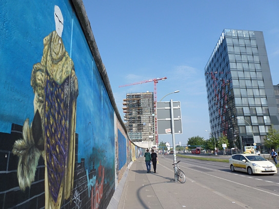 Berlin East Side Gallery; Quelle: Karin Kaper Film, © Karin Kaper Film GbR