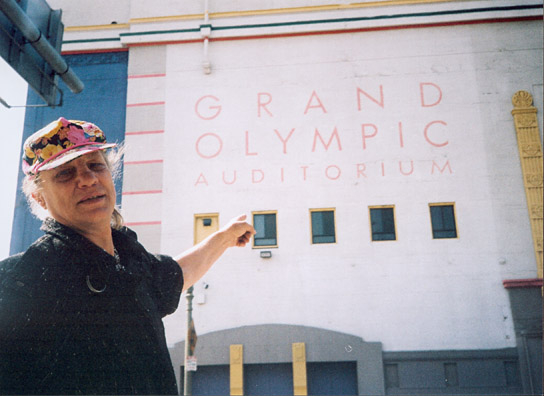 Norbert Grupe alias "Prinz Wilhem von Homburg" ("Der Boxprinz", 2000); Quelle: realistfilm, © realistfilm, Foto: Gerd Kroske