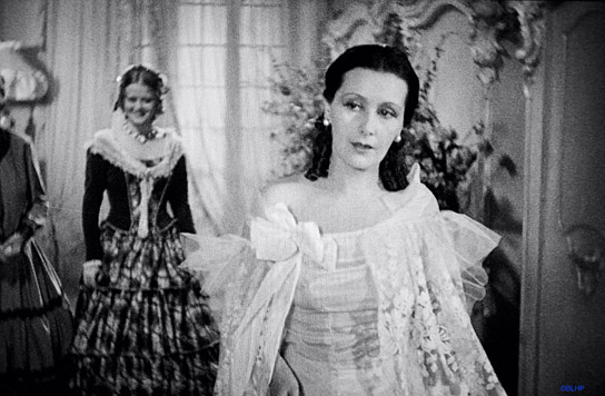 Lil Dagover (vorne) in "Elisabeth von Österreich" (1931); Quelle: Blue Lights Heaven Production, © Blue Lights Heaven Production / André Poser