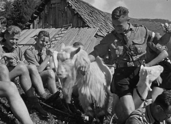 Screenshot aus "Die Schlacht am Grünen See - Teil 2" (1940); Quelle: SLUB Dresden, © SLUB Dresden, Filmverband Sachsen (Dresden), Hirsch Film (Dresden)