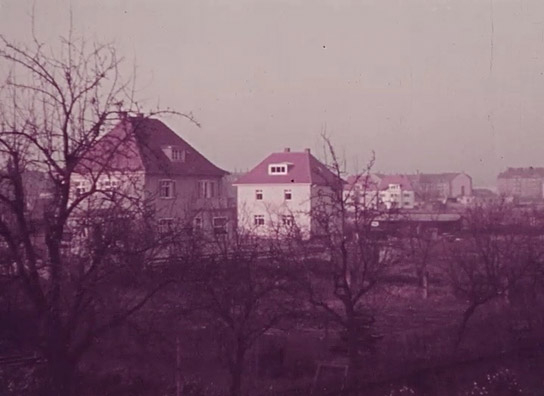 Screenshot aus "Privatfilm Familie Schnabel ca. 1936" (1936?); Quelle: SLUB Dresden, © SLUB Dresden, Filmverband Sachsen (Dresden), Hirsch Film (Dresden)