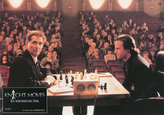 Alex Diakun, Christopher Lambert (v.l.n.r.) in "Knight Moves - Ein mörderisches Spiel" (1991); Quelle: DFF