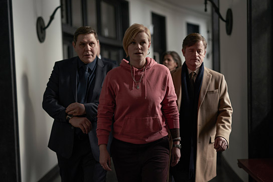 Henrik Noël Olesen, Sofie Torp, Caspar Phillipson  (vorne v.l.n.r.) in "Erwartung - Der Marco-Effekt" (2021)