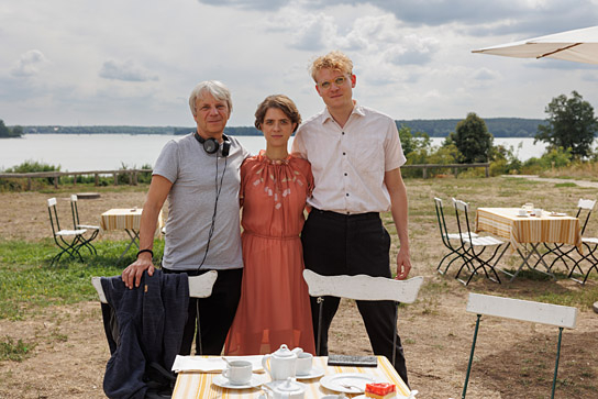 Andreas Dresen, Liv Lisa Fries, Johannes Hegemann (v.l.n.r.) beim Drehstart von "In Liebe, eure Hilde" am 22. August 2022