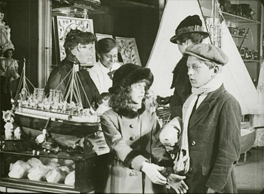 Screenshot aus "Spitzenchristel" (1917)