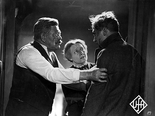 Albert Steinrück, Else Heller, Gustav Fröhlich (v.l.n.r.) in "Asphalt" (1929)