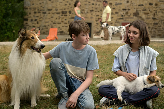 Nico Marischka, Anna Lucia Gualano (v.l.n.r.) in "Lassie - Ein neues Abenteuer" (2023