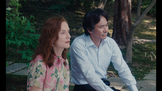 Isabelle Huppert, Tsuyoshi Ihara (v.l.n.r.) in "Madame Sidonie in Japan" (2023)