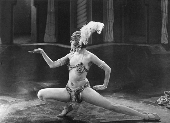 Anita Berber in "Irrlichter der Tiefe" (1923)