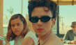 Grace Edwards, Scarlett Johansson, Damien Bonnard (v.l.n.r.) in "Asteroid City" (2023)