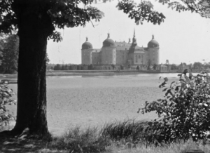 Screenshot aus "Schlösser um Dresden" (1936); Quelle: SLUB Dresden, © SLUB Dresden, Filmverband Sachsen (Dresden), Hirsch Film (Dresden)