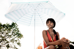 Melodie Wakivuamina in "Freibad" (2022)