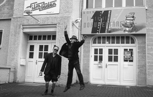 Jonas Mekas (rechts) ("Das Kino sind wir", 2023)