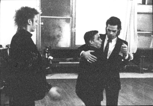 Blixa Bargeld, Thomas Wydler, Nick Cave (v.l.n.r.) in "The Road to God Knows Where" (1990)